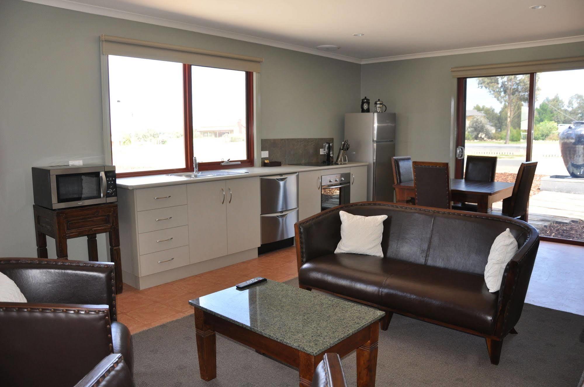 Bairnsdale Motel Extérieur photo