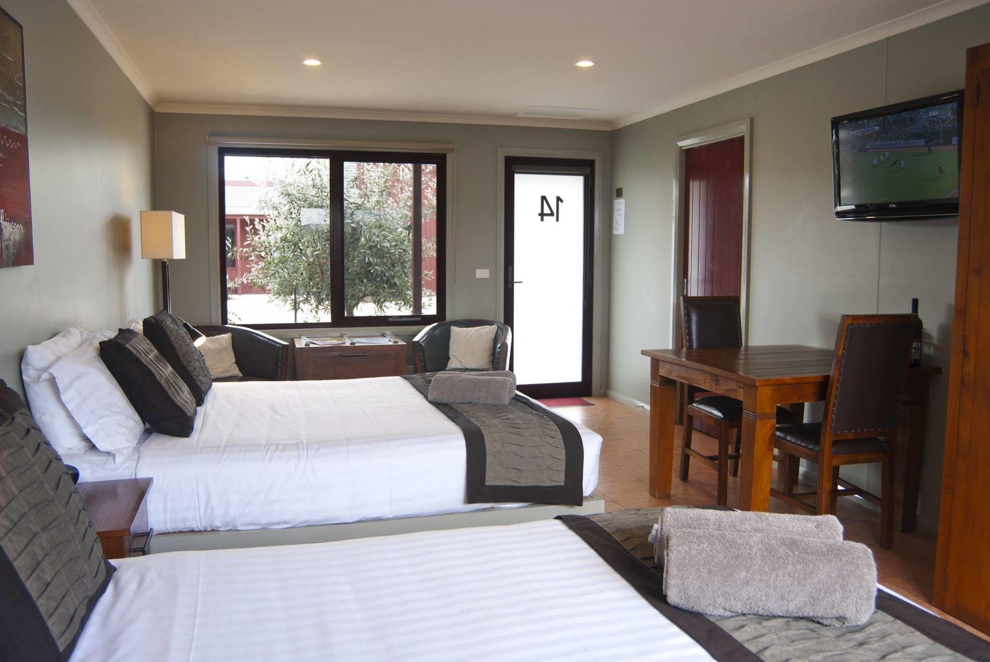 Bairnsdale Motel Extérieur photo